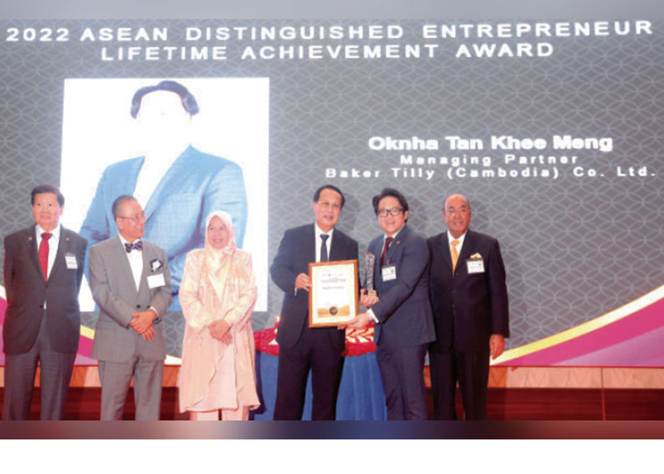 Khmer Times –  Oknha KM Tan gets ASEAN Distinguished Entrepreneur Lifetime Achievement Award